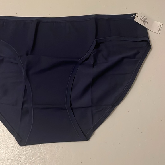 Old Navy Panties 2X - Picture 6 of 10